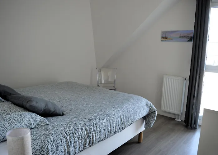 Entre Et Ports, Le 49 - Avec Balcon 4 Etoiles