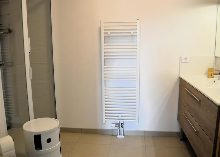 Entre Et Ports, Le 49 - Avec Balcon 4 Etoiles *